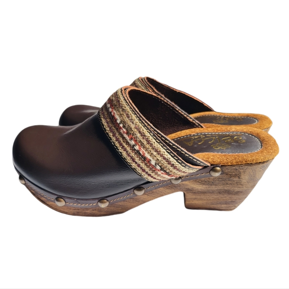 Sbicca Hand Made in California Rich Brown Leather Clogs. Size 7